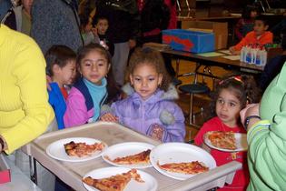 AliceandJoycelyngetpizza.jpg
