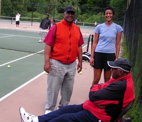 tennischat.JPG